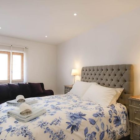 Summer Breeze Apartment, In The Historic Centre Of لاغوس المظهر الخارجي الصورة