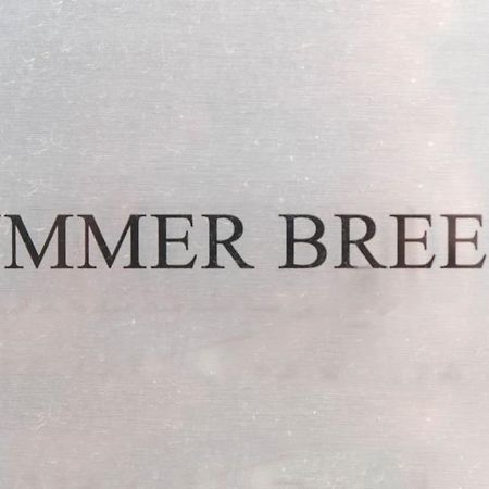 Summer Breeze Apartment, In The Historic Centre Of لاغوس المظهر الخارجي الصورة