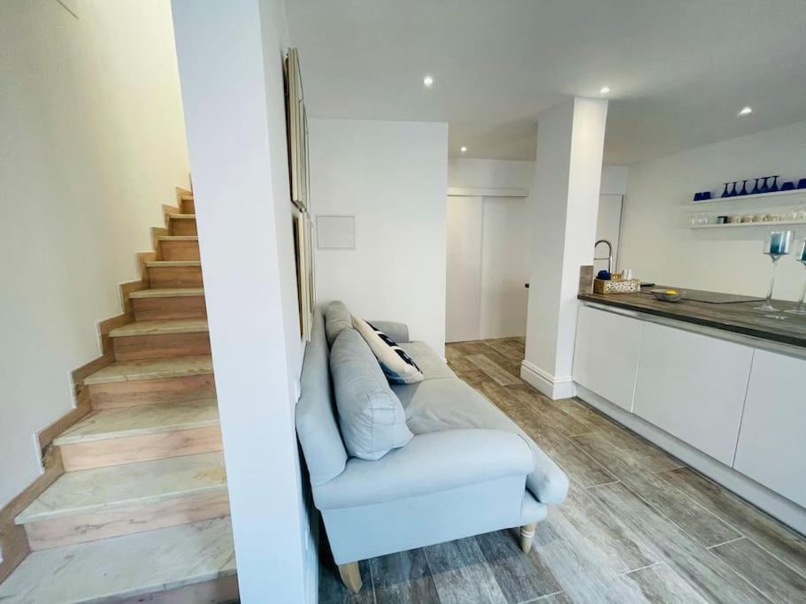 Summer Breeze Apartment, In The Historic Centre Of لاغوس المظهر الخارجي الصورة