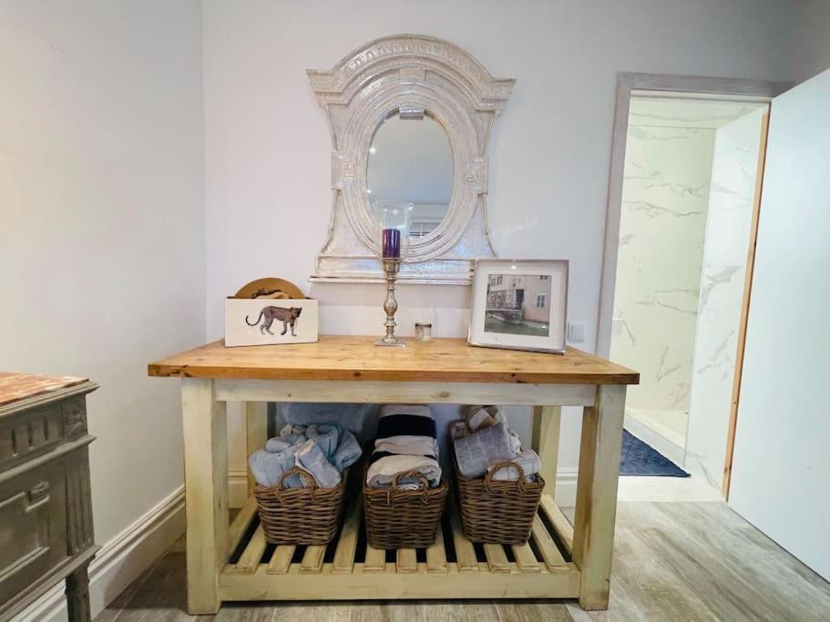 Summer Breeze Apartment, In The Historic Centre Of لاغوس المظهر الخارجي الصورة