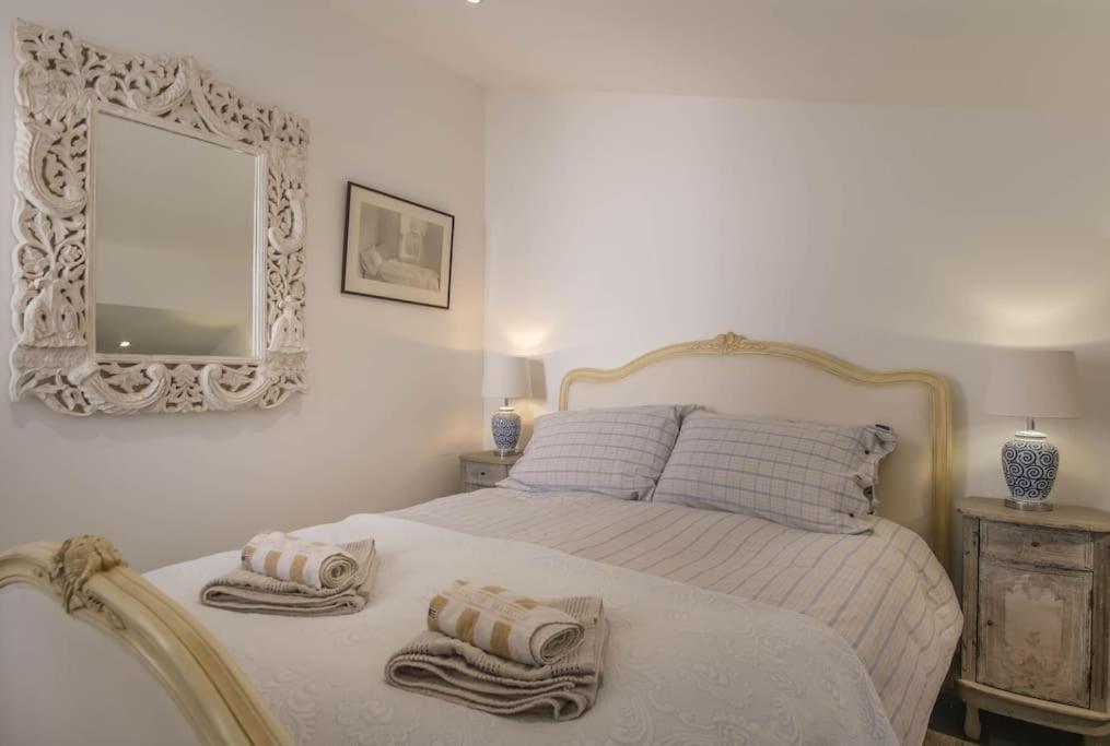 Summer Breeze Apartment, In The Historic Centre Of لاغوس المظهر الخارجي الصورة